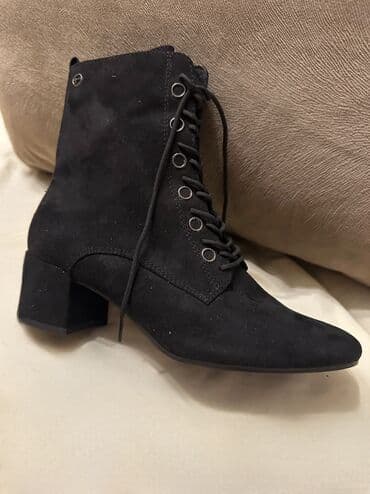 new yorker sortsevi: High boots, Tamaris, 38 — 16