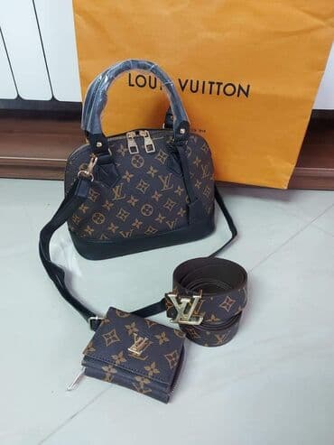 torba za obucu: Cena torbi 2450
Cena kaisa 1.700
Cena novcanika 1.700
Alb sa porezom — 27