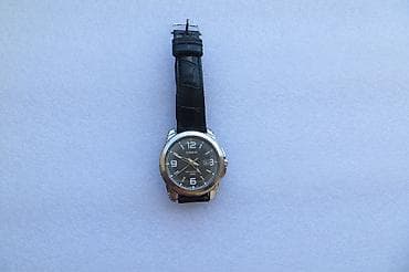 cento gradi: CASIO rucni muski sat kao nov, bez mana greske ostecenja, potpuno — 2