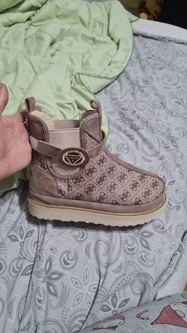 zenska obuca na veliko i malo: Čizme, Guess, 40 — 2