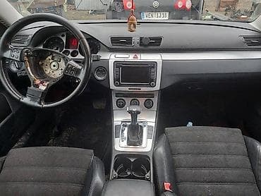 taxi tabla: Volkswagen 2005 г. — 1