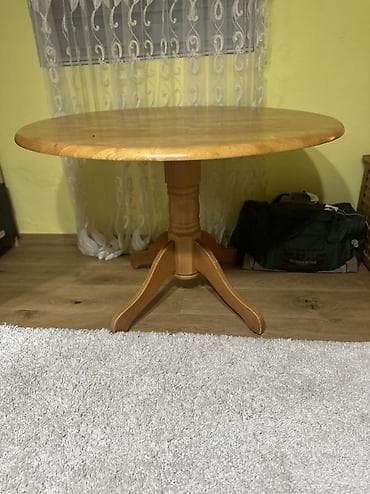 prodaja stolova i stolica: Set nameštaja za dnevnu/trpezarijsku sobu 1) Trosed na razvlačenje — 2