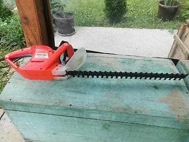 lusteri za terasu: Električne makaze za živu ogradu Oleo-Mac ETE 450 NEISRAVE ZA — 5