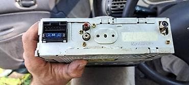 strugač za silikon: PANASONIC CD PLAYER | ispravan proveren — 1