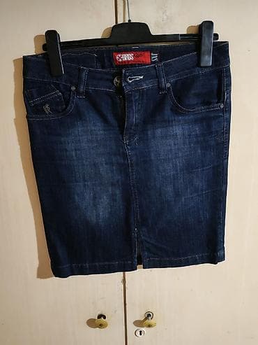 Ženska teksas suknja – tamno plava (indigo), klasičnog kroja do