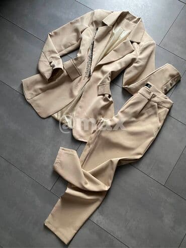 ramax nova kolekcija: New,,Royal Dreamer’’Suitvelicine:36/38/40/42/44/46 Boje:Crna Bela — 11