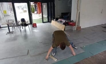 Lepota i zdravlje: Vršimo parketarske usluge: -postavka parketa -postavka laminata — 1