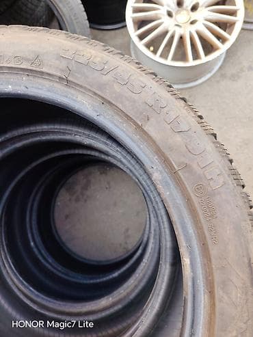 gume esa tecar: Gume 225 45 R17 Dot 23 — 6