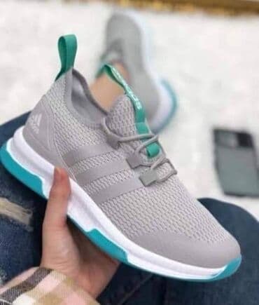 Patike, veličina - 40