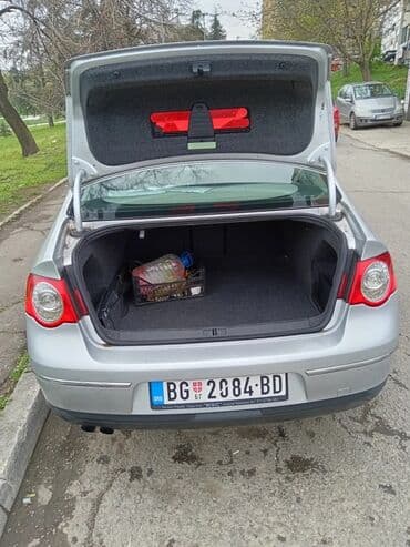 lancia ypsilon 2005: Volkswagen Passat: 2 l | 2005 year Limousine — 10
