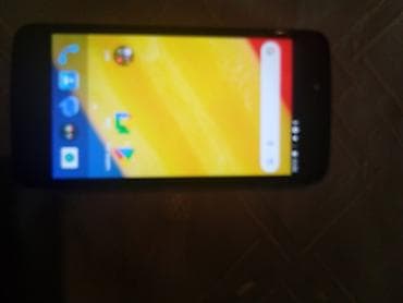 Prodajem dva telefona Samsung Galaksi i Motorolu moto telefoni su na lalafo.rs Prodajem dva telefona Samsung Galaksi i Motorolu moto telefoni su