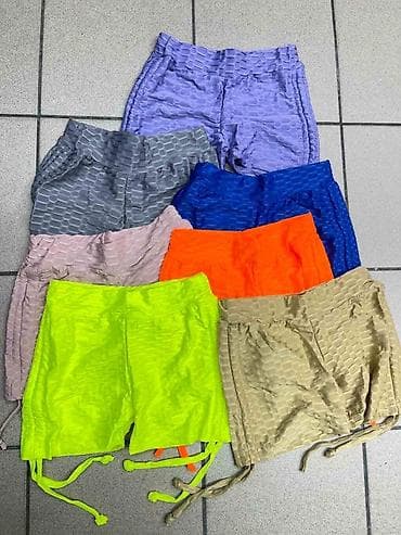 aromaticna bio so: Ženske sportske šortsice s push-up efektom 
Uni
1300 din
MJ — 7