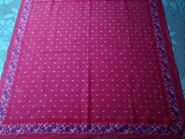 Women's Clothing: Dve elegantne ženske marame – kvadratnog formata. 1) Svilenkasta — 12