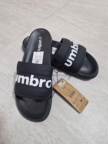 opposite sobne papuce: Umbro muške papuče – model sa širokim, mekanim gornjim kaišem i — 3