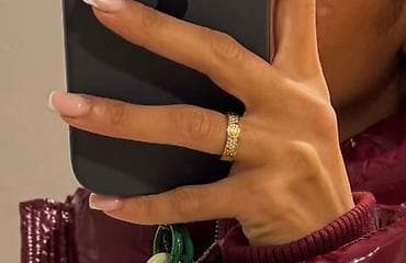 Cartier Love prsten. Velicina 10. Hirurski celik. Zlato boja. Sa