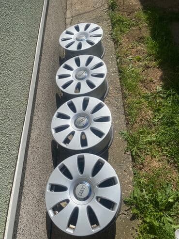 used smart crossblade: Set od četiri Audi ratkapne, dizajnirane za vozila ovog proizvođača — 1