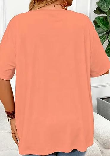 Women's T-shirts and tops: Ženska oversized majica – jednobojna, breskva/koralna - Kroj — 2
