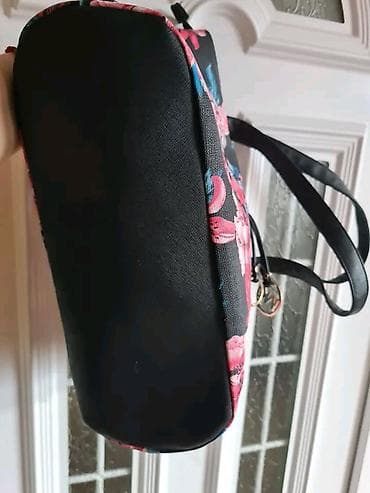 medaljon sa slikom cena: Ženska torba – tote model sa cvetnim printom - Materijal: tekstil sa — 3