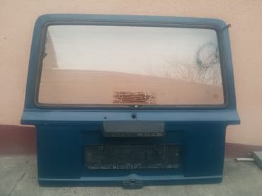polovne letnje gume 215 55 r16: Vrata gepeka Lada 2104 Karavan kompletna zelena sa staklom. Očuvana — 1