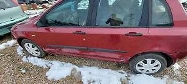 skuteri do 500 evra: FIAT STILO VRATA | Vise boja na stanju. Cena po komadu — 1