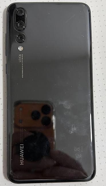 polovni televizori smederevo: Huawei P20 Pro (CLT-L29) - Ekran: 6.1" OLED, rezolucija 2240 x 1080 — 3