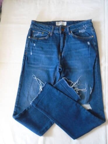 push up pantalone: Bershka farmerke sa cepkanim detaljima, par puta nošene u odličnom — 2