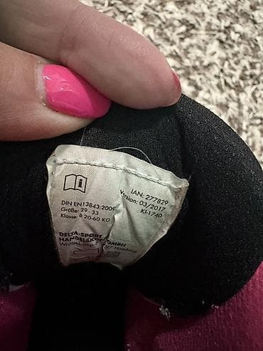 Bicikli: Rolerke na četiri točka – roza/crne Prelepi bez ostecenja - Tip — 5