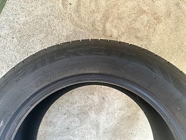 165 65 r14: Falken gume m+s
235/55A17 99H M+S — 3
