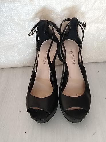 ekonomik 284 zenski: Sandale Nine West u odlicnom stanju 38-500 dinara Broj 38 Gaziste 23,5 — 3