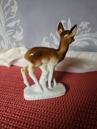 velike svece: Figura nova nemacka foreign 70,80te. Porcelanska figura,sve na njoj — 6