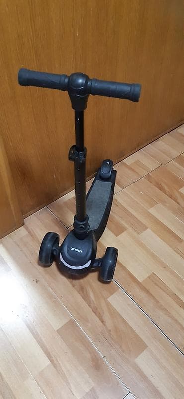 polovni trotineti za decu: JETSON trotinet. Očuvano — 5