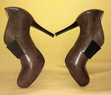 cipele broj 35 zenske: Nine west kožne 39 NOVO Prelepe kraće čizmice Nine west, potpuno nove — 12