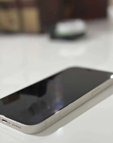 iphone 16 pro polovan cena: Apple iPhone iPhone 13, Bela, Face ID — 4