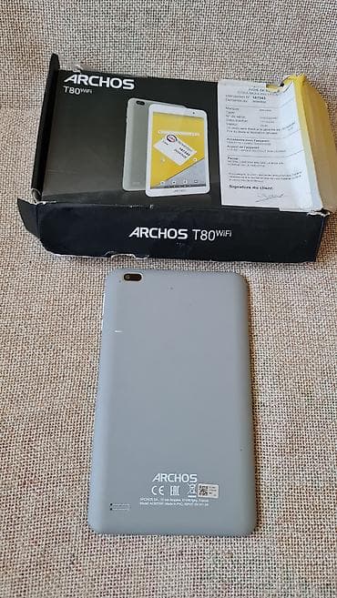 zvučnici: ARCHOS T80 WiFi tablet - Ekran: 8 inča (IPS), format pogodan za — 4