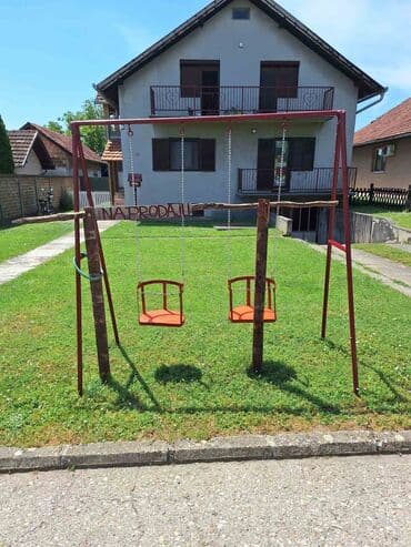 polovna ljuljaska za bebe: Čvrsta ljuljaška za decu, pogodna za dvorišta. Konstrukcija je — 1