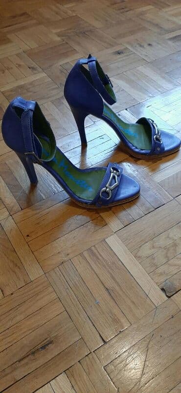 una obuca beograd: Sandals, 37 — 2