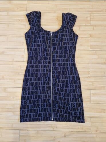najlepse haljine za svecane prilike: H&M M (EU 38), bоја - Tamnoplava, Oversize, Na bretele — 2
