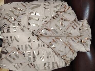 s oliver jakne: Sa postavom — 4