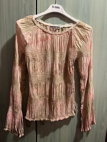 kosulje sa elastinom: Sve za 2500 ili pojedinacno od 300-500rsd majice su uglavnom u s — 6