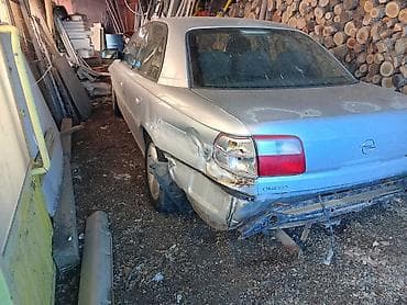 Auto delovi, gume i tjuning: Opel Omega B – limuzina, srebrna, zadnja desna strana oštećena Opis — 3