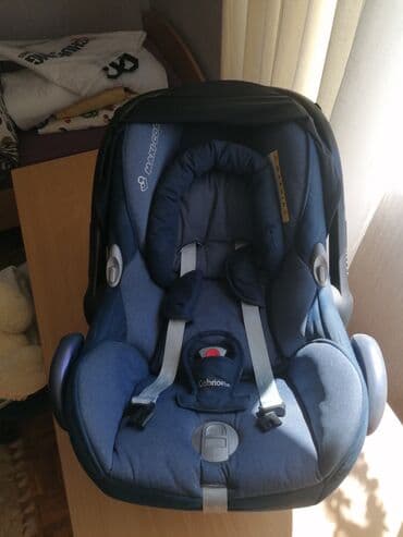 lindex jakne za decu: Auto sediste i nosiljka, marke MAXI - COSI. Za uzrast 13 kg. Made in — 1