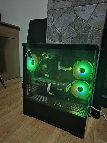 Donji delovi trenerke: Gaming PC – Ryzen 5 3400G / RX 6600 / 16GB RAM / 512GB SSD Prodajem — 2