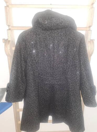 Women's Footwear: M, Single-colored, Without lining — 1