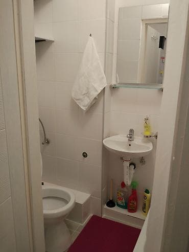 izdajem sobu beograd: Izdajem lepo sređenu i funkcionalnu garsonjeru od 14m² u Železniku, na — 2