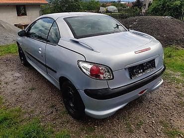 second hand cars: KOMPLETAN 206CC ZA PEUGEOT 206 | Peugeot 206cc 1.6 16v.Auo se — 4