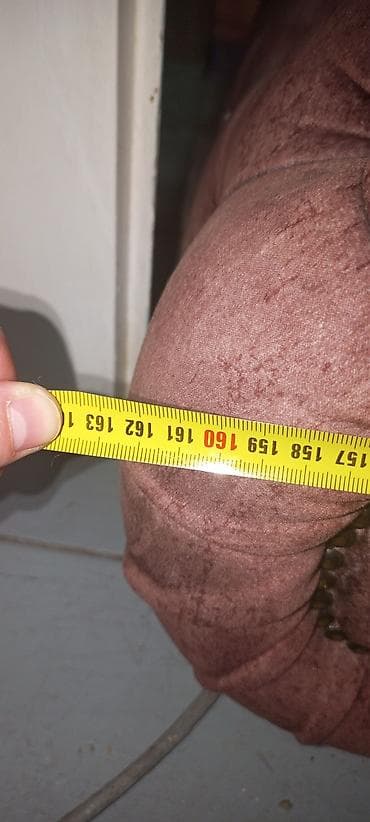 Beds: Baršunasta chaise longue – elegantna ležaljka sa dugmadima — 4