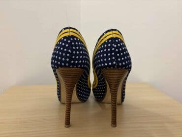 mokasine u boji: Sandals, 38 — 5