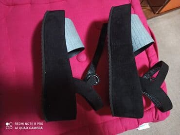 pantalone bez kaisa: Sandale, 38 — 2