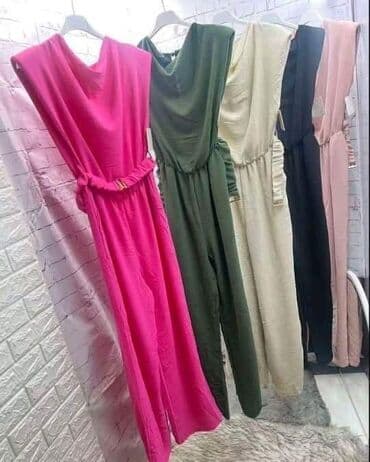 kompleti pantalone i sako: Kombinezon: 2900 din — 4