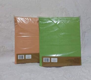 50x70 ram: 220x240 +2jastucnice 50x70
2200 din — 1